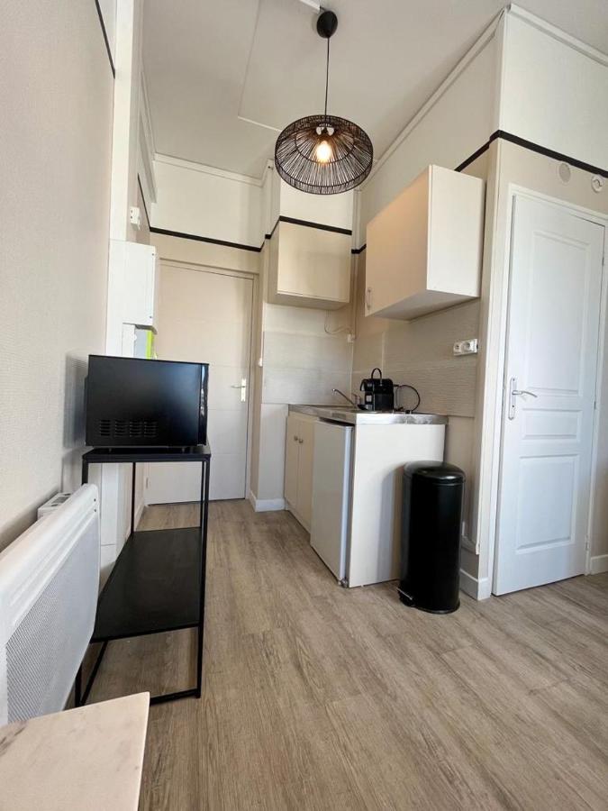 Suite Athos Lyon Exterior photo